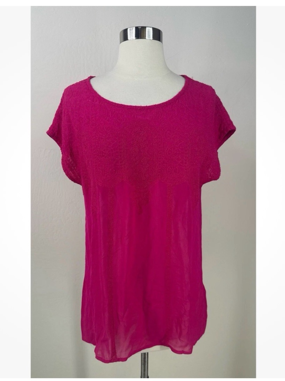 Maeve Magenta Short-Sleeve Sheer Knit-Overlay Blouse